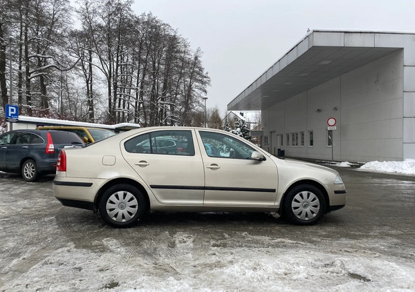 Skoda Octavia cena 6000 przebieg: 285000, rok produkcji 2005 z Kraków małe 92